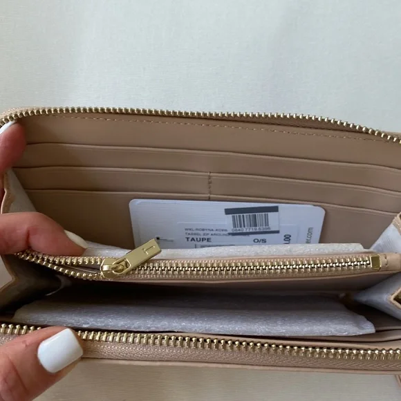 Ted Baker wallet - Picture 5 of 7